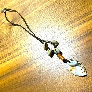 Shell necklace